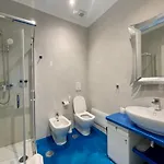 Tribus Boutique 4*